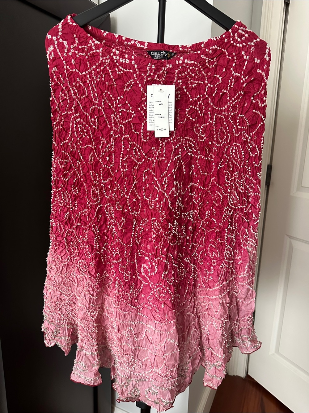 Chaus Ombre Fuchsia to Light Pink Crinkle Maxi Skirt